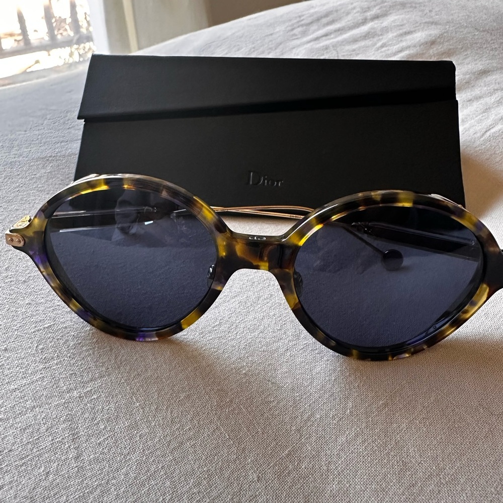 Dior Yellow and Black Tortoise Shell Round Sunglasses